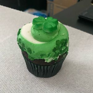 Meet your Posher, Jillian